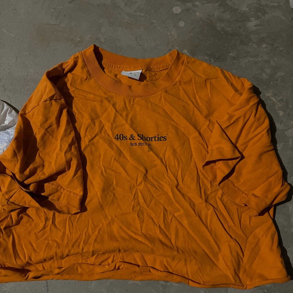40s and shorties cropped shirt